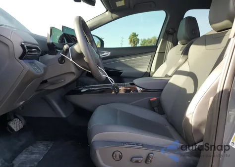 2023 Volkswagen Id.4 Pro S from USA, damaged, VIN 1V2WNPE84PC050992